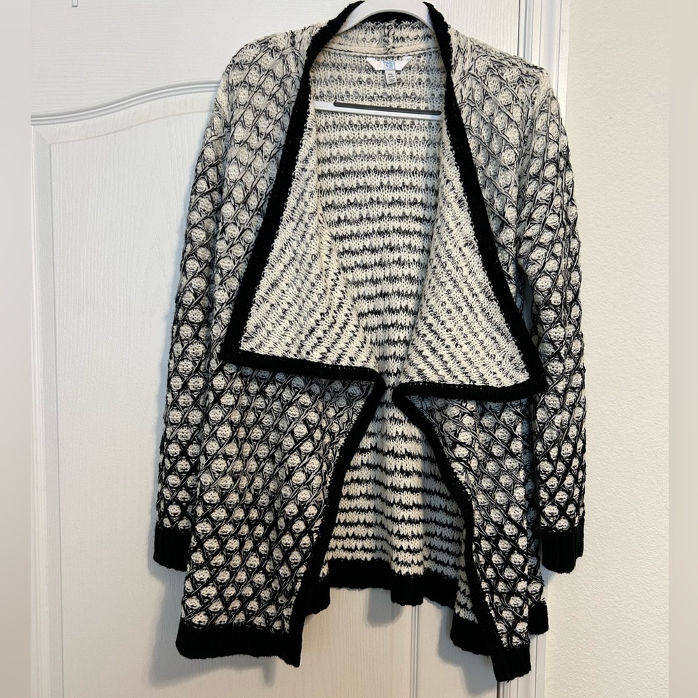 Time And Tru Black And White Sweater Open Front Cardigan Size 2X